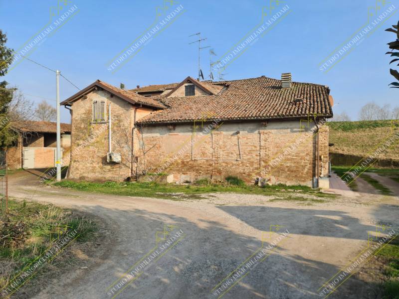 Casa indipendente, Modena