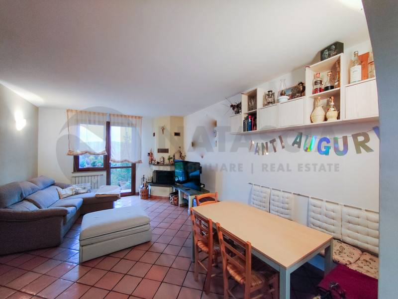 Casa Bi - Trifamiliare Borselli, Pelago