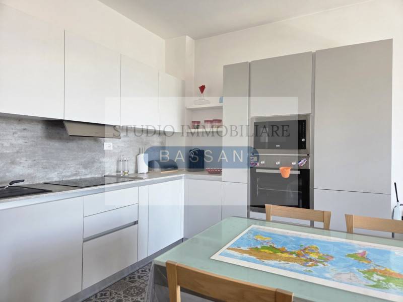 Appartamento Orago, Jerago con Orago