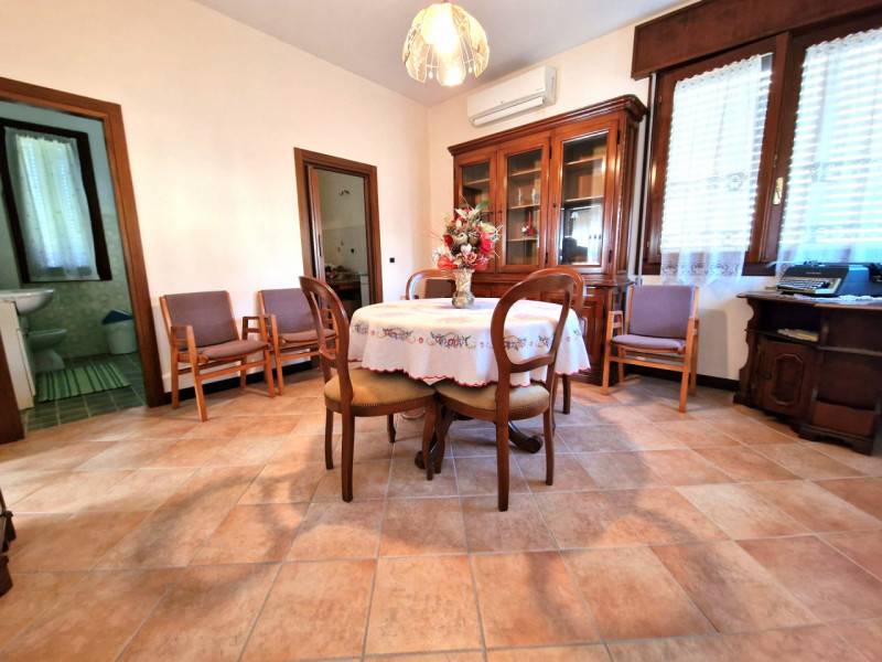 Villa Torri di Quartesolo - Centro, Torri di Quartesolo