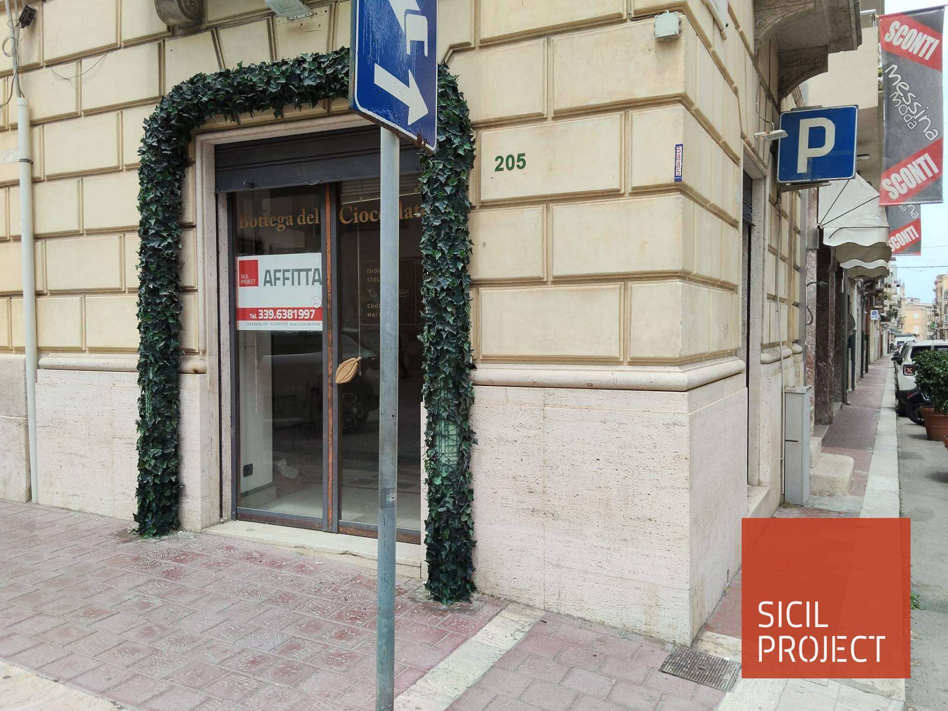 Negozio corso VI aprile205, Alcamo