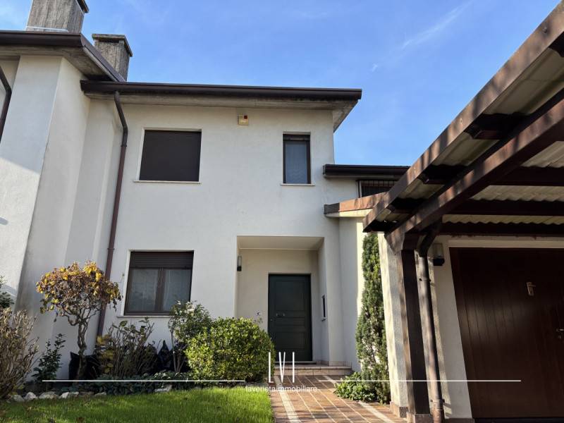 Casa Bi - Trifamiliare, San Donà di Piave