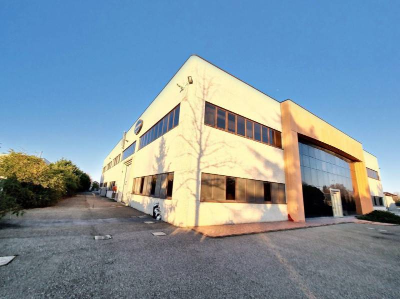 Capannone, Castel Guelfo di Bologna