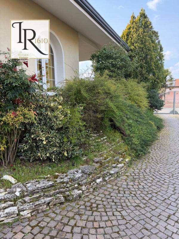 Villa, Giacciano con Baruchella