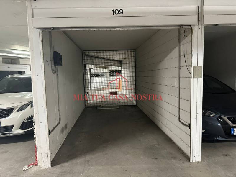 Box - Garage - Posto Auto Santa Sofia, Padova