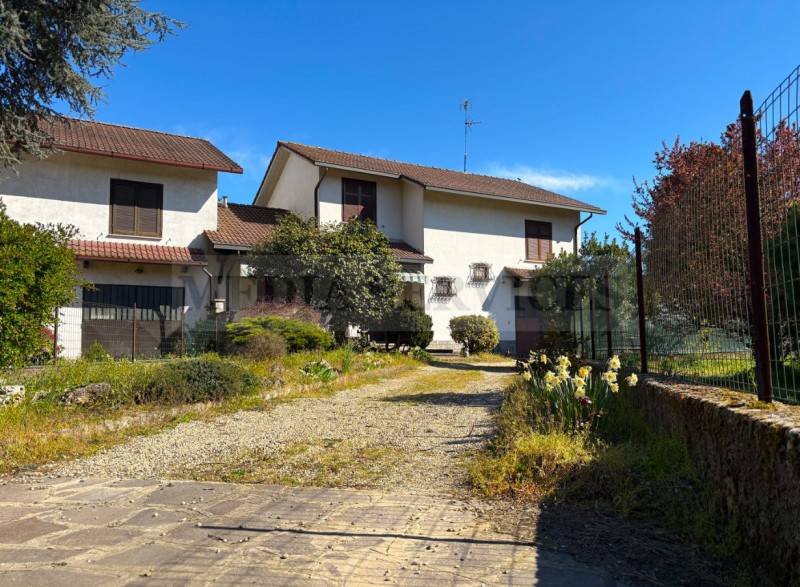 Villa Gropello Cairoli, Gropello Cairoli