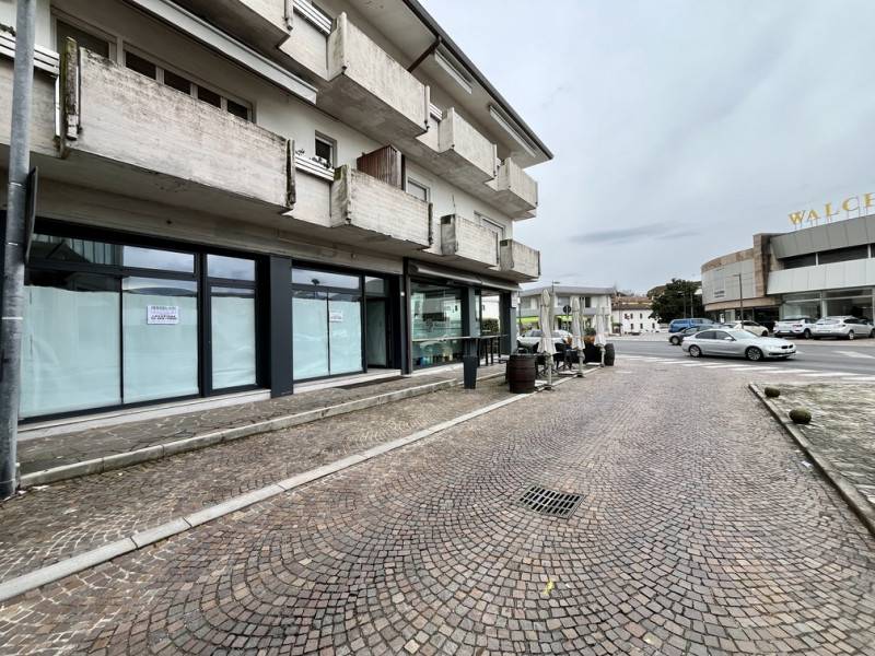 Attività  commerciale Tricesimo - Centro, Tricesimo