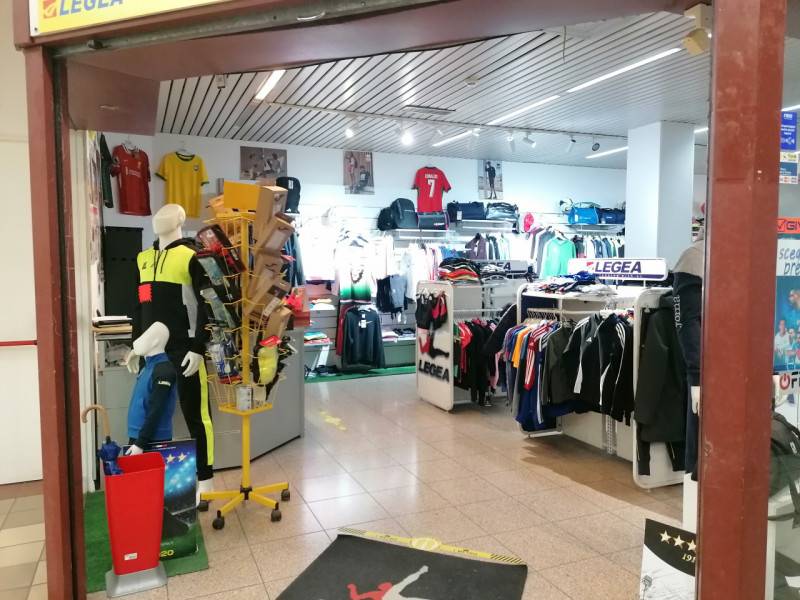 Attività  commerciale Mira, Mira