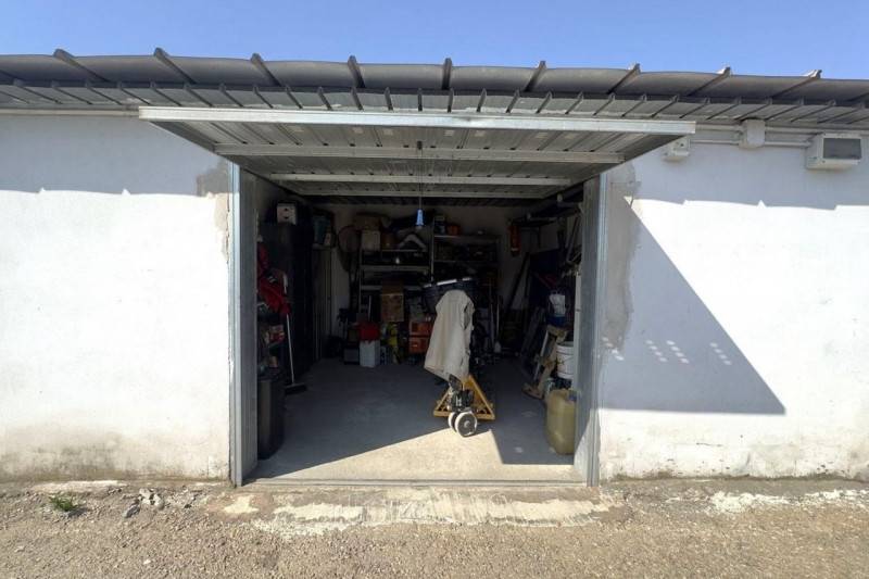 Box - Garage - Posto Auto, Taranto