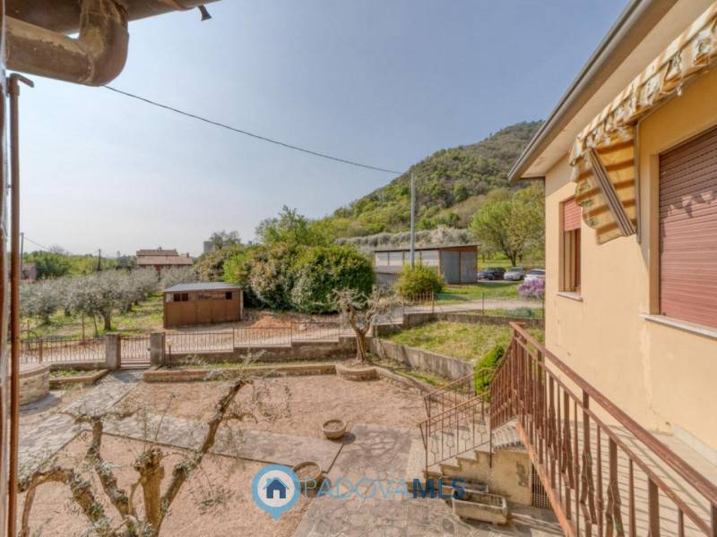 Casa indipendente Solana, Monselice