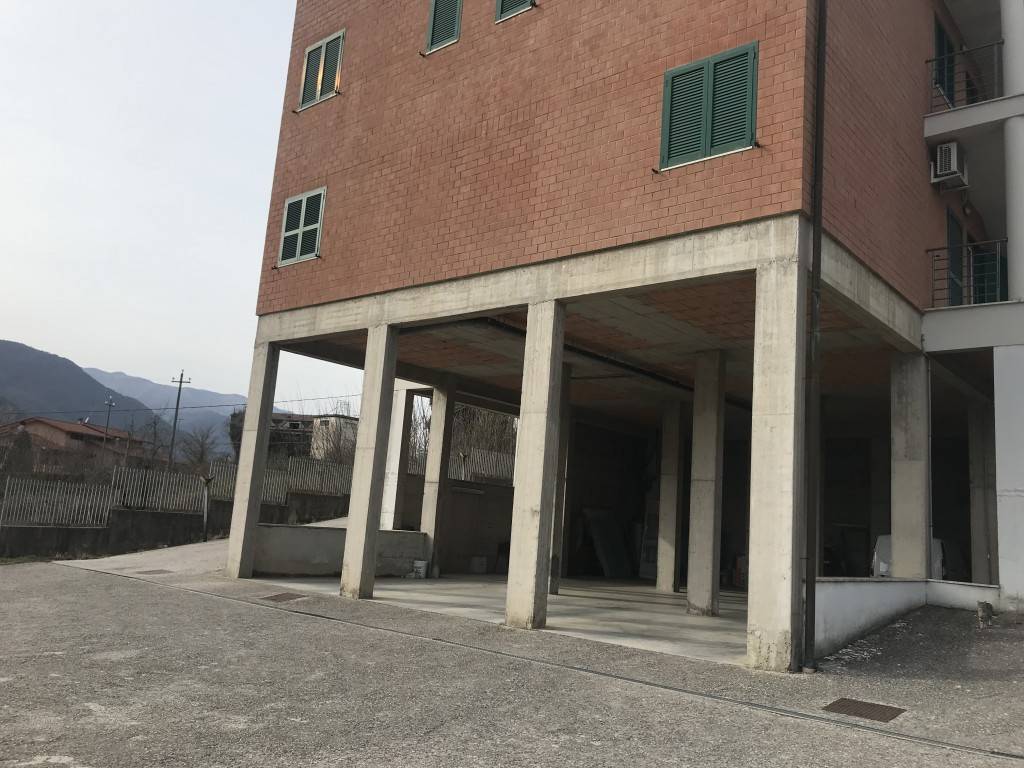 Magazzino - Deposito, Patrica