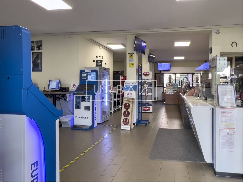 Attività  commerciale, Savignano sul Rubicone