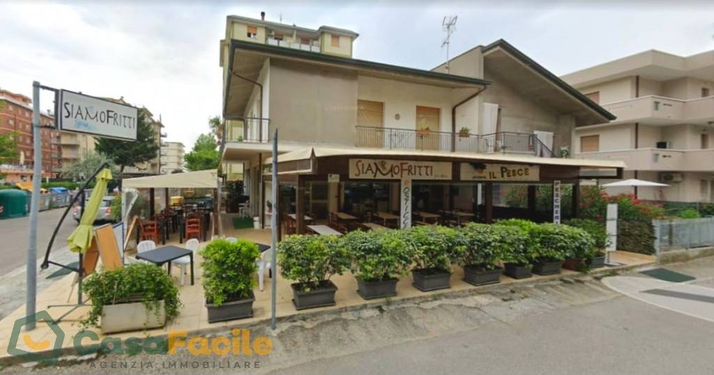 Attività  commerciale, Cesenatico