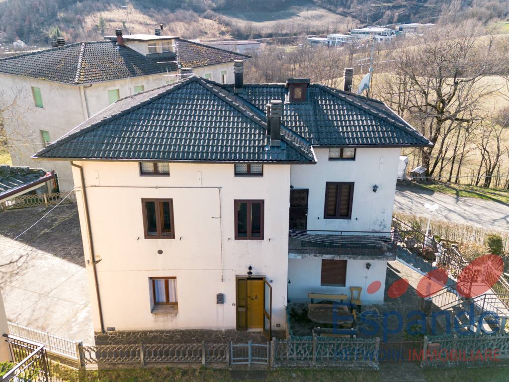 Casa indipendente, Lizzano in Belvedere