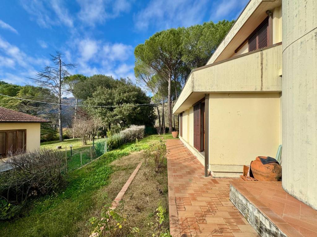 Villa, Pontassieve