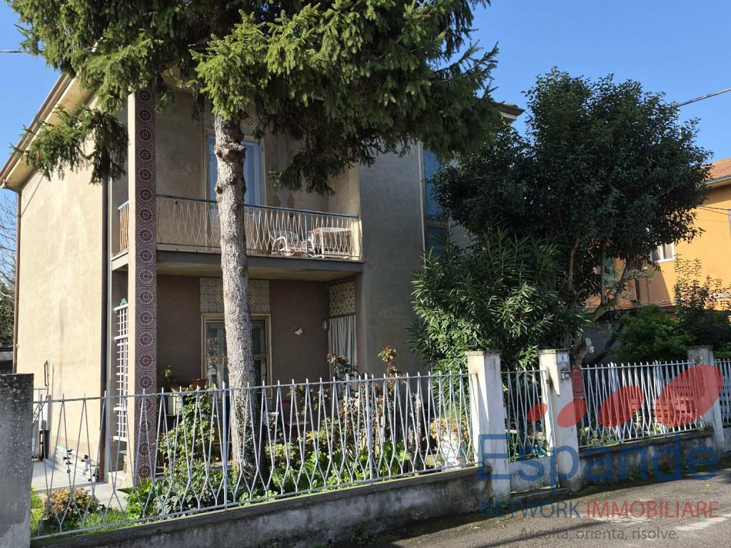 Casa indipendente, Forlimpopoli