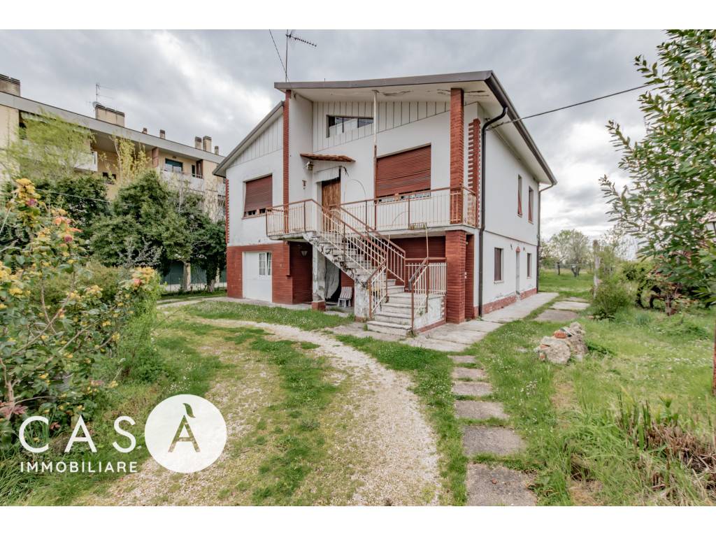 Casa indipendente, Forlì