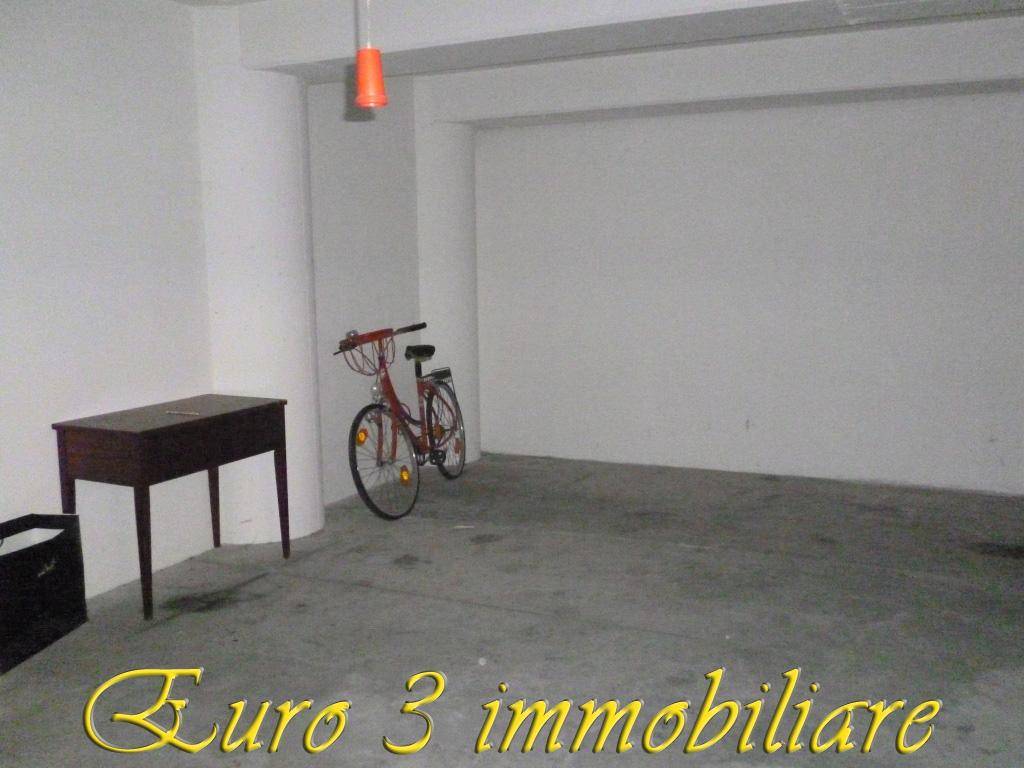 Box - Garage - Posto Auto PORTA MAGGIORE, Ascoli Piceno