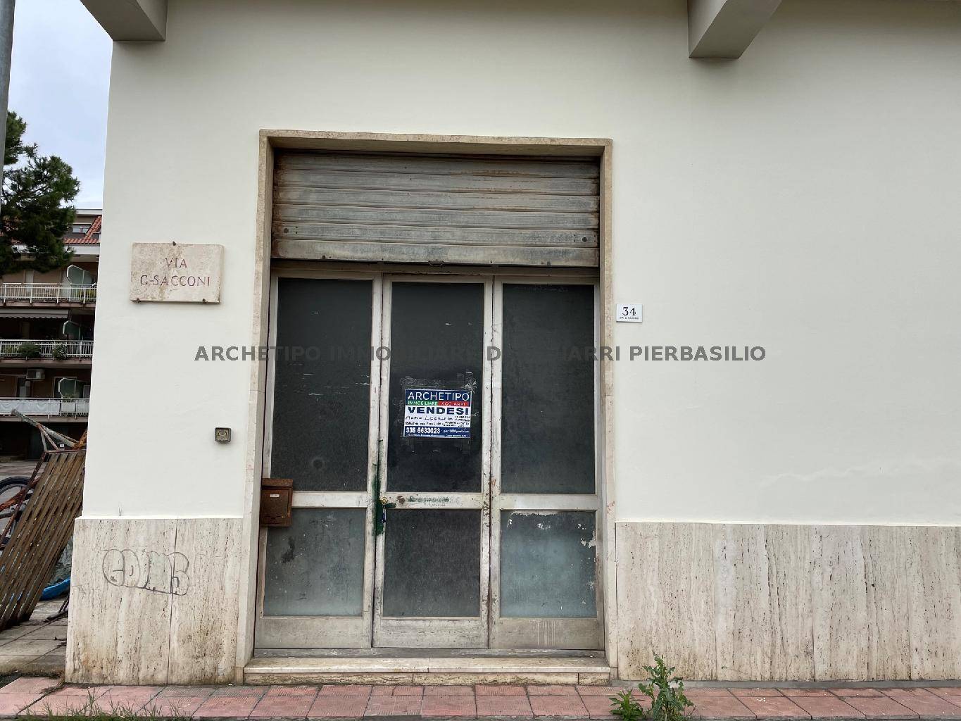 Box - Garage - Posto Auto, Grottammare