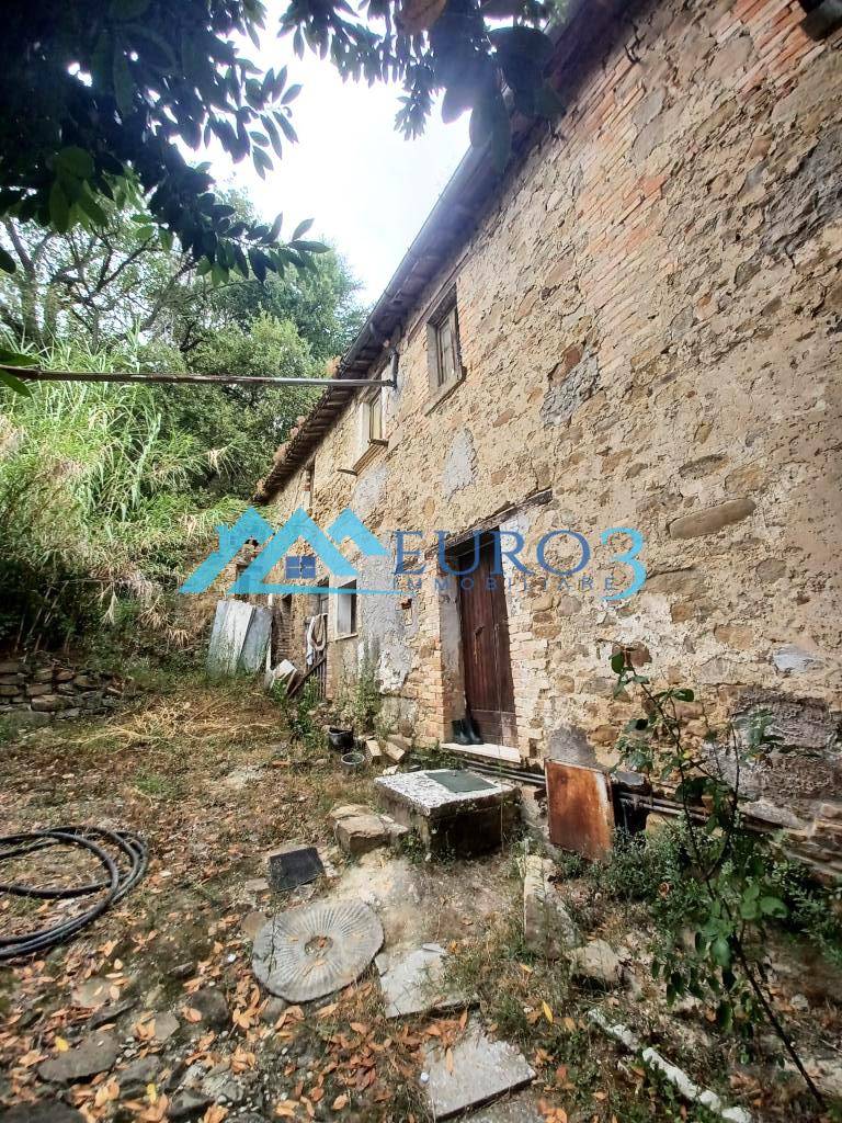 Casa indipendente, Ascoli Piceno