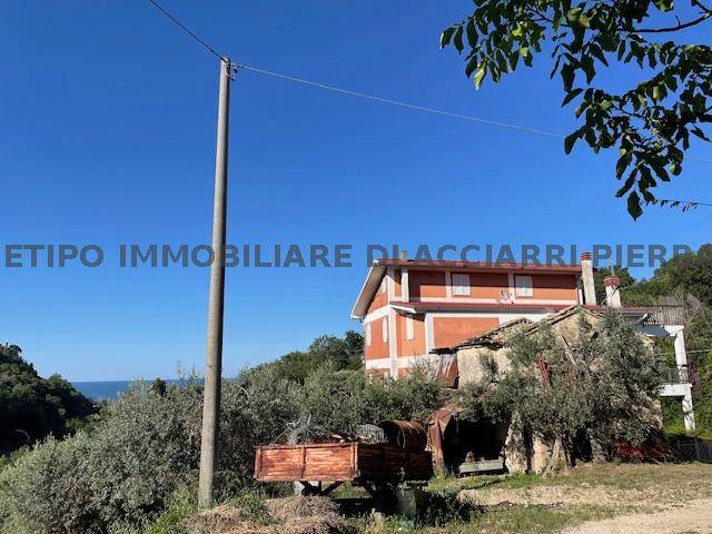 Casa indipendente, Cupra Marittima