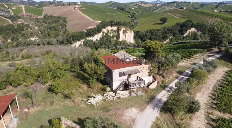 Casa indipendente OFFIDA, Ascoli Piceno