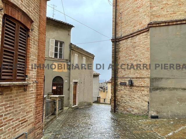 Casa indipendente, Montefiore dell'Aso