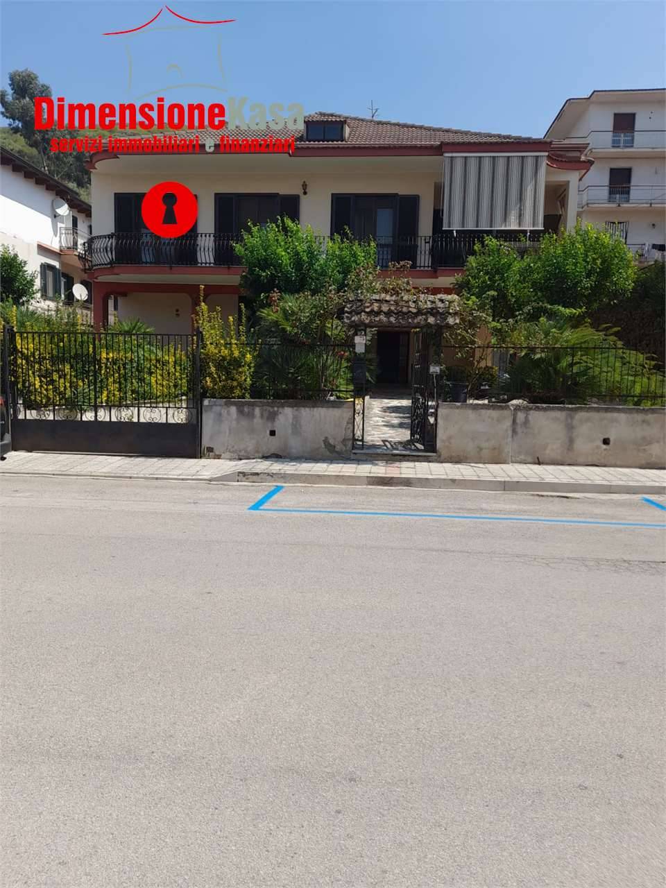 Villa, San Felice a Cancello
