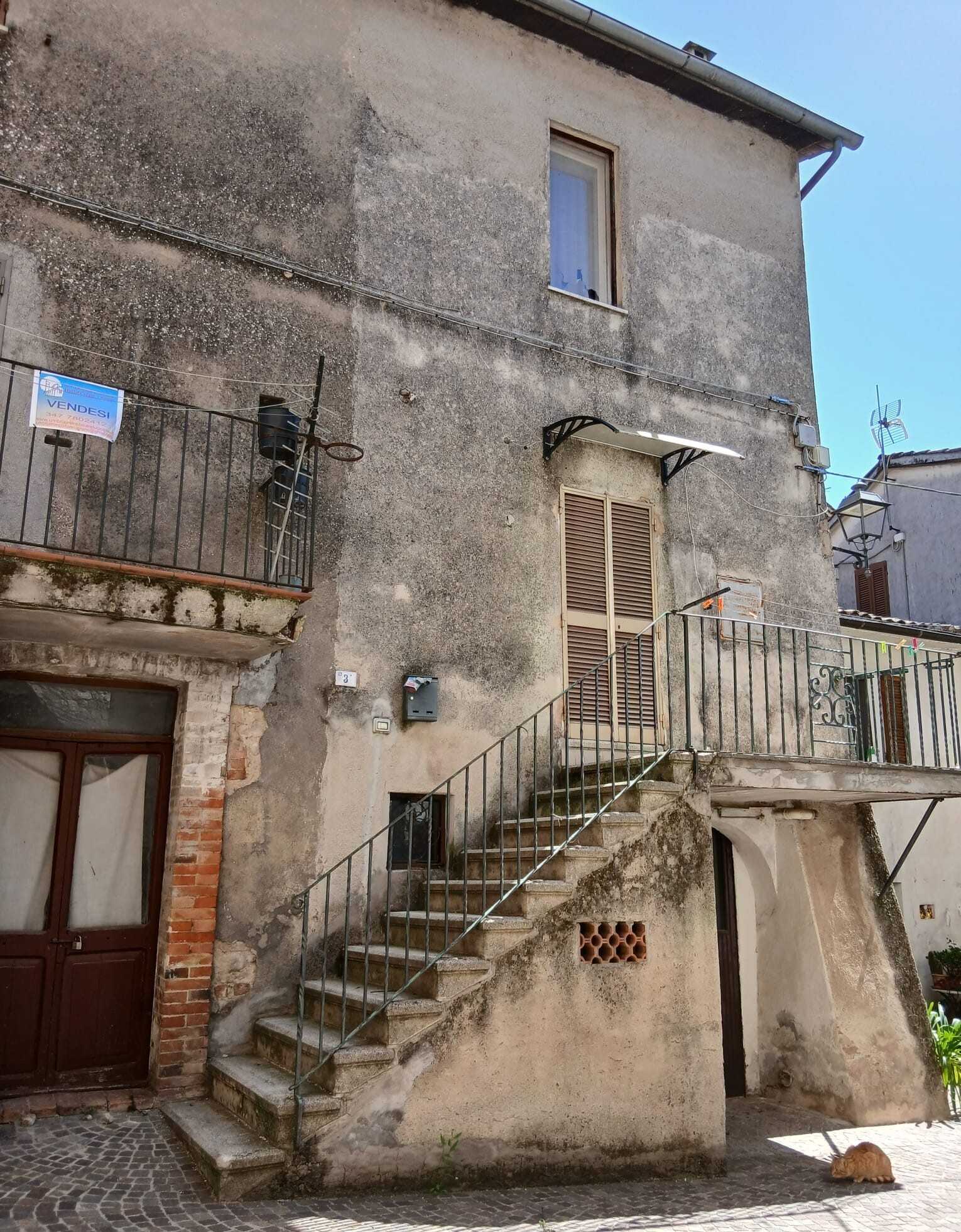 Porzione di casa Via Alcide De Gasperi, Montecastrilli