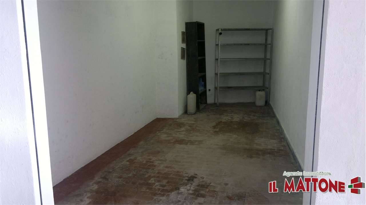 Box - Garage - Posto Auto Centro, Campomorone