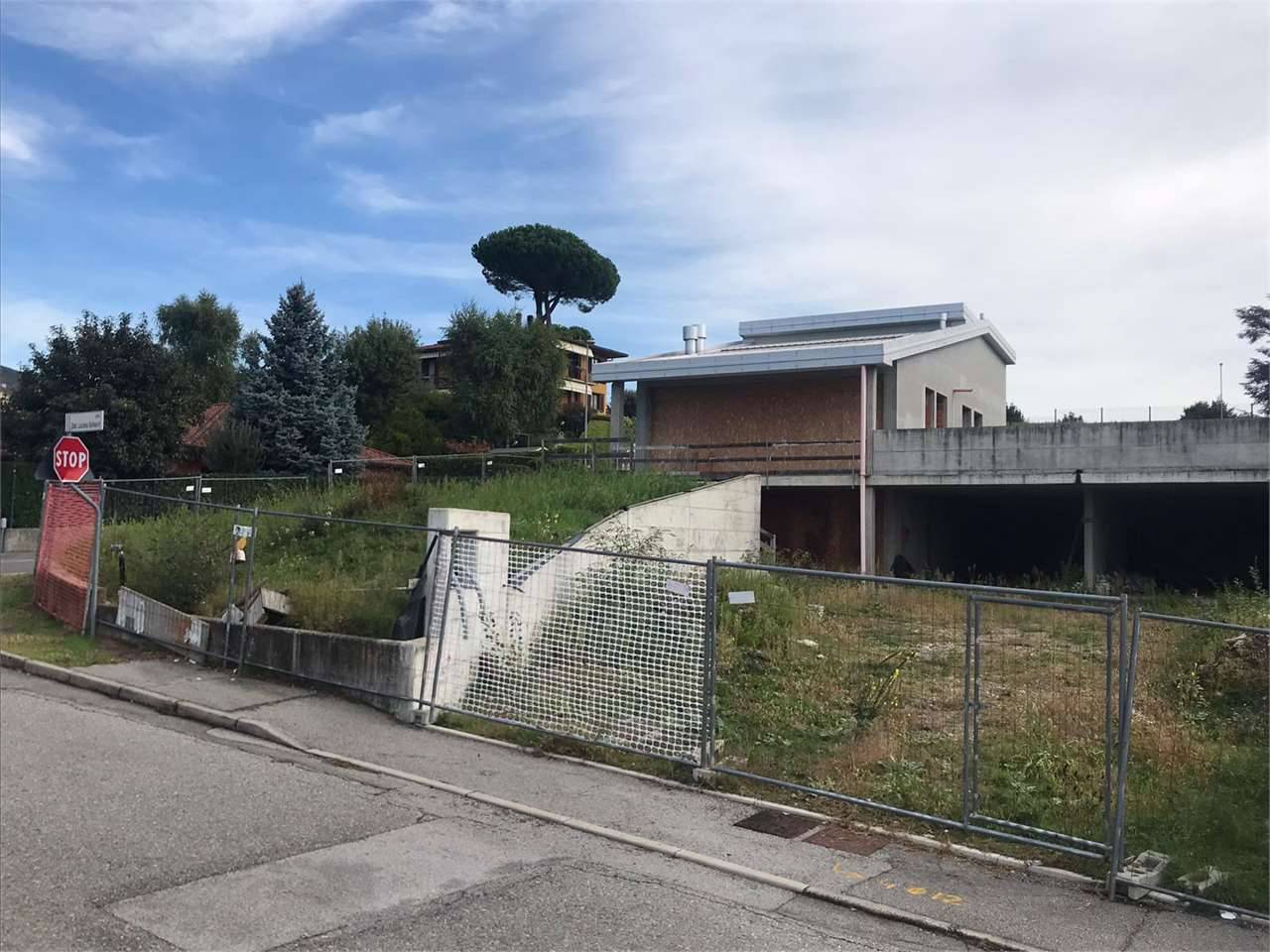 Casa Bi - Trifamiliare, Albavilla