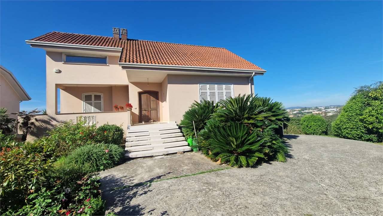 Villa, Frosinone