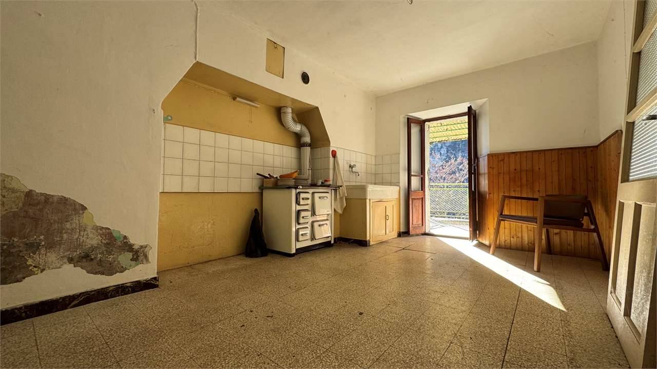 Casa indipendente, Varzo