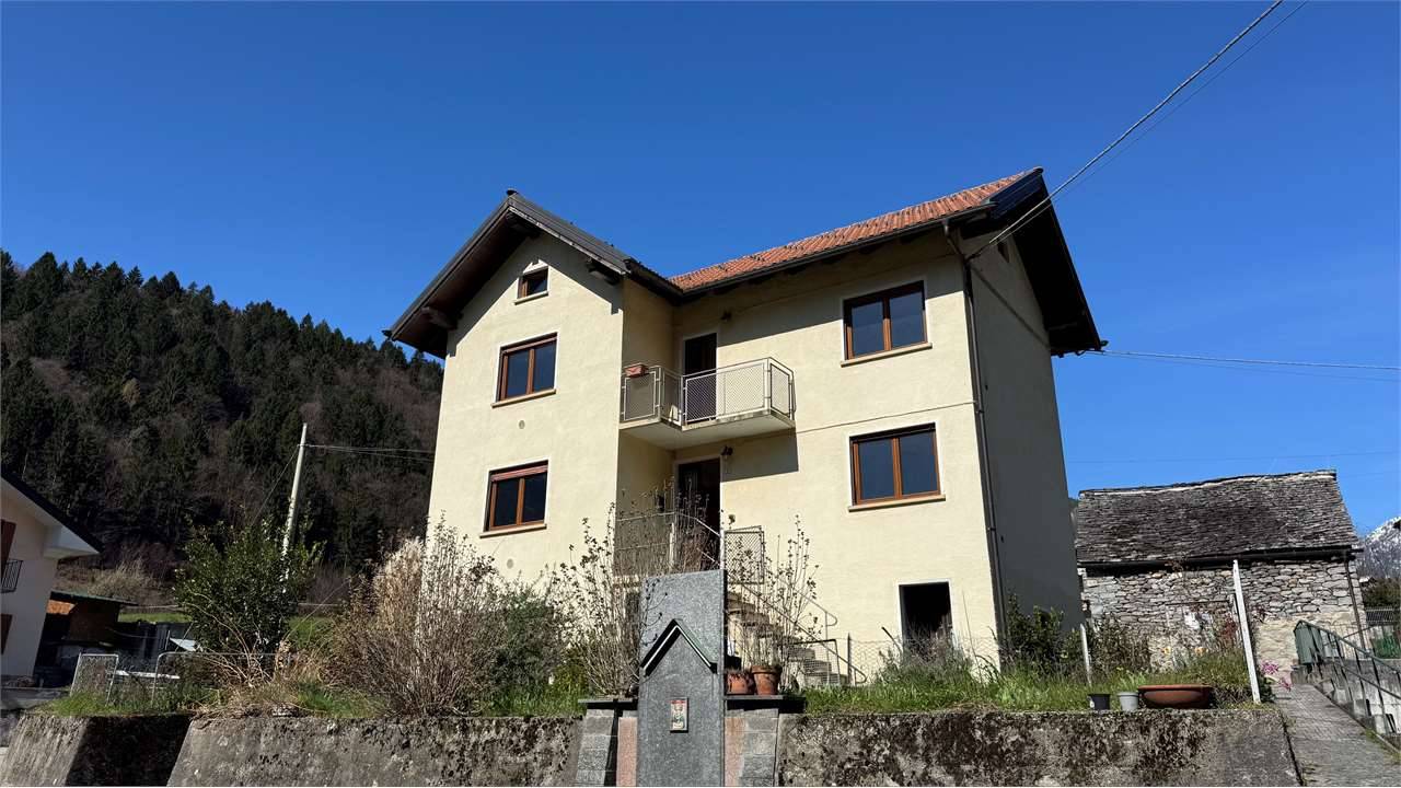 Casa indipendente, Crodo