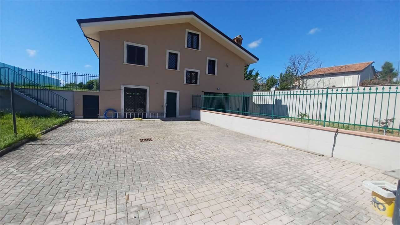  - foto 2