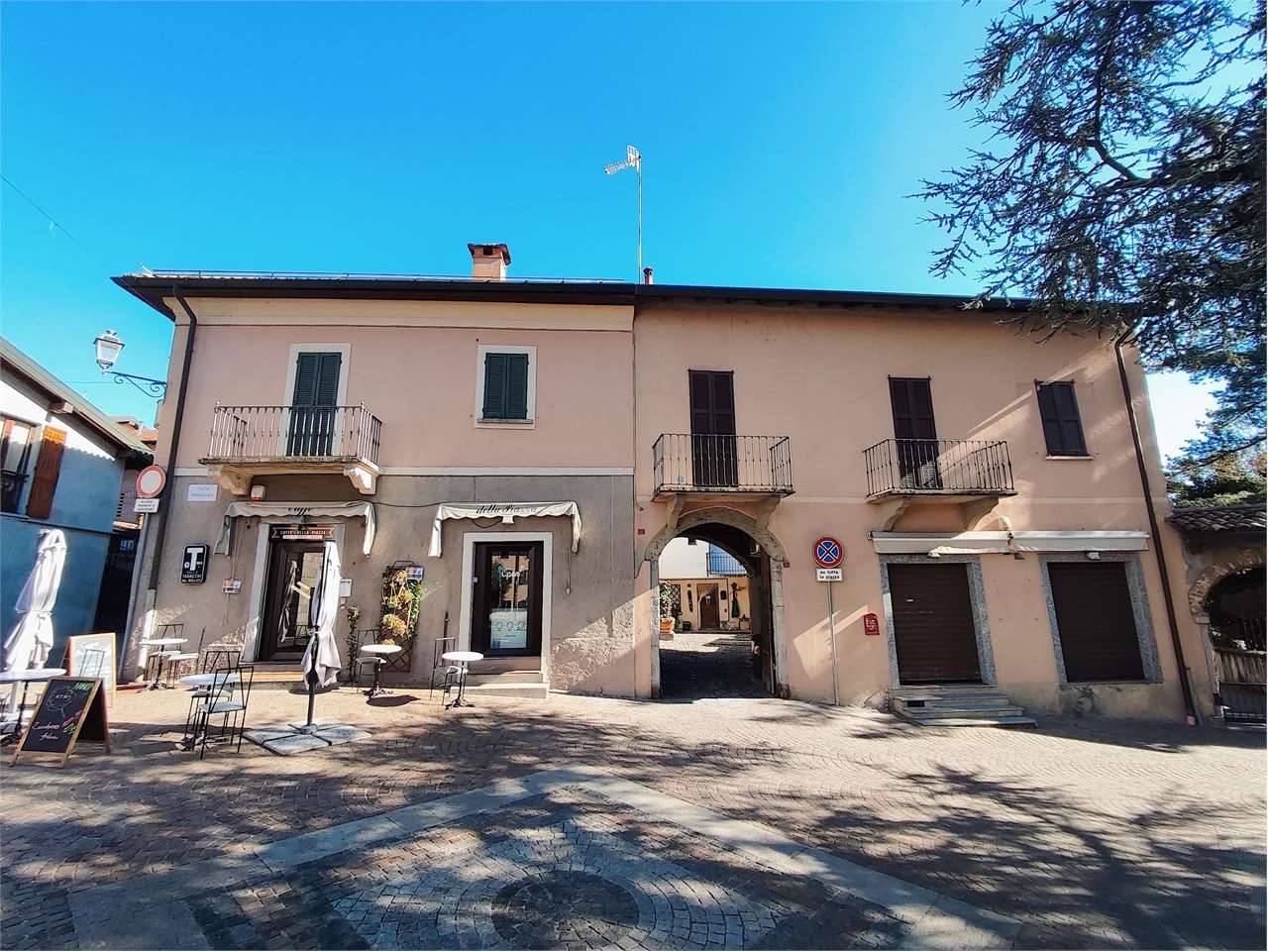 Negozio, Galliate Lombardo