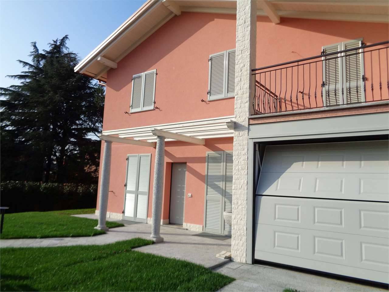 Casa indipendente Cimitero, Busto Arsizio