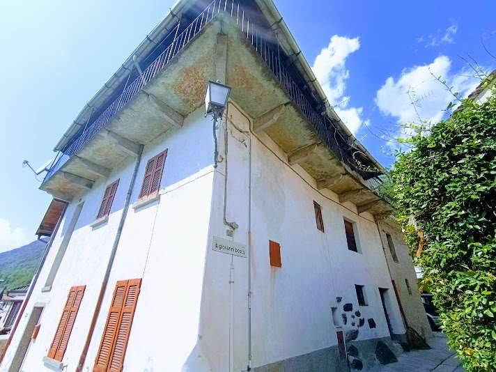 Casa indipendente, Premosello-Chiovenda