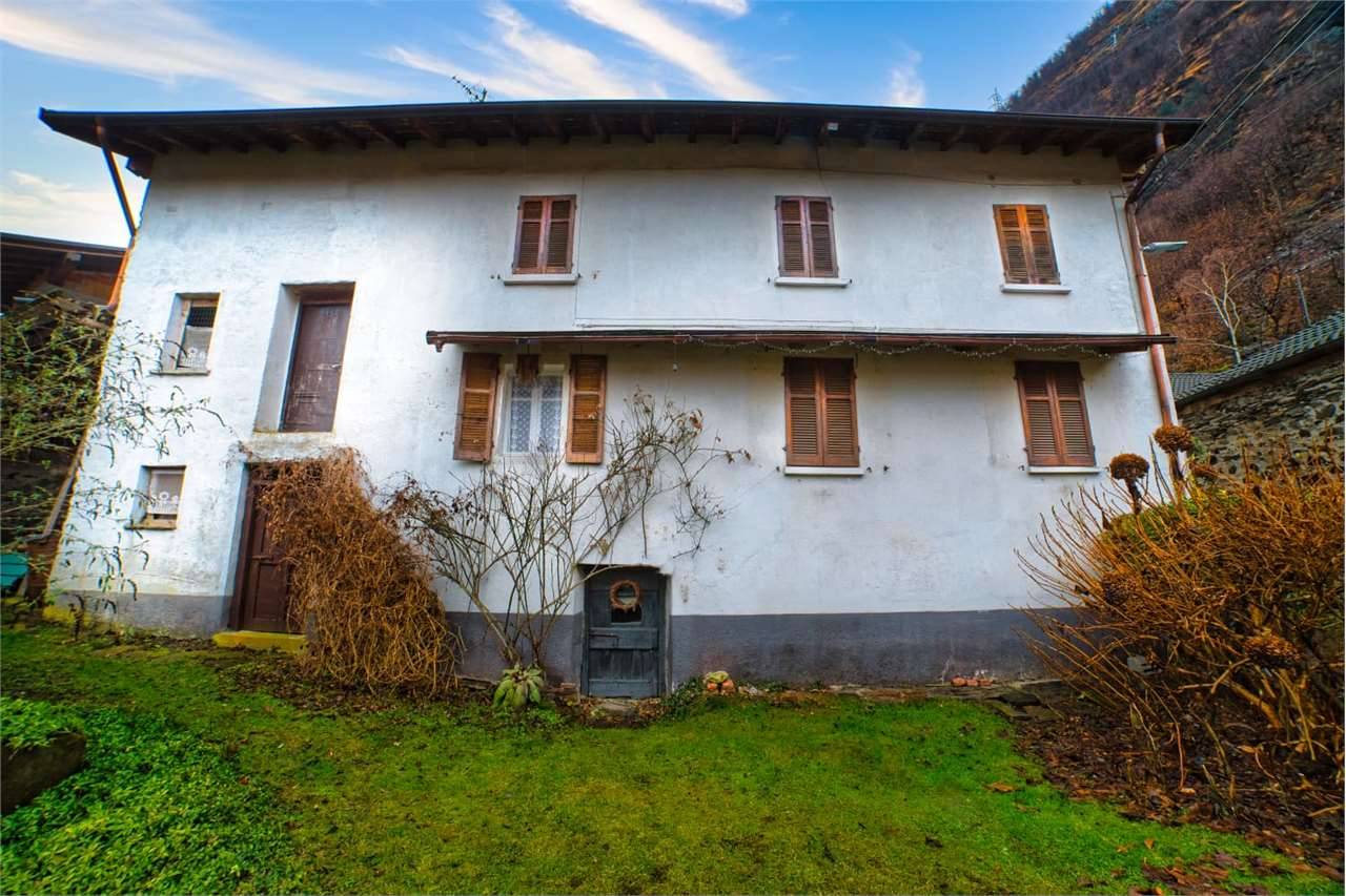 Casa indipendente, Pieve Vergonte