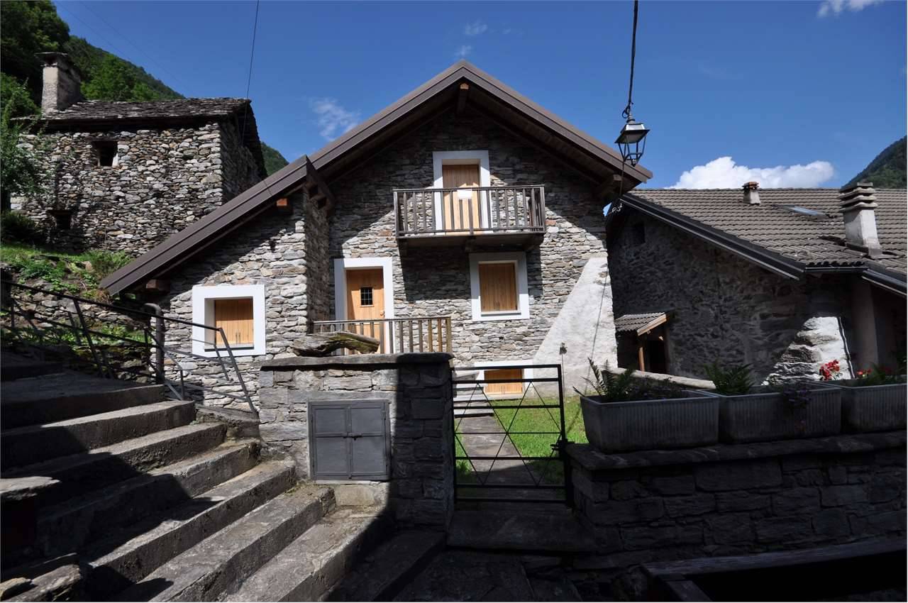 Casa indipendente, Borgomezzavalle