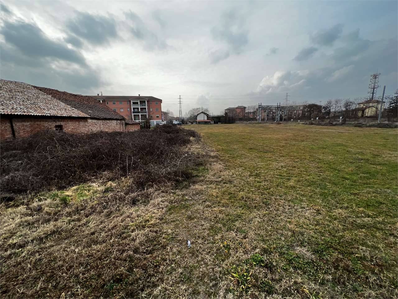 Terreno edificabile, Asti