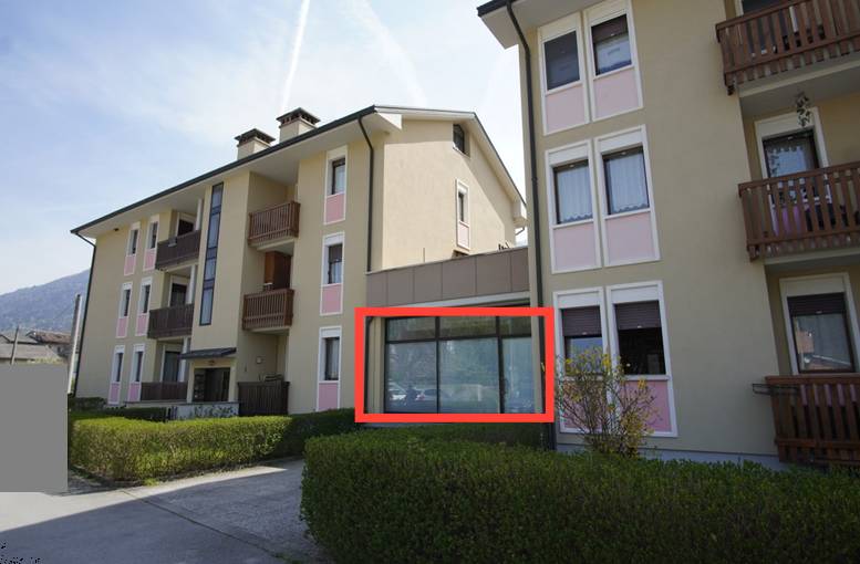 Negozio, Seren del Grappa