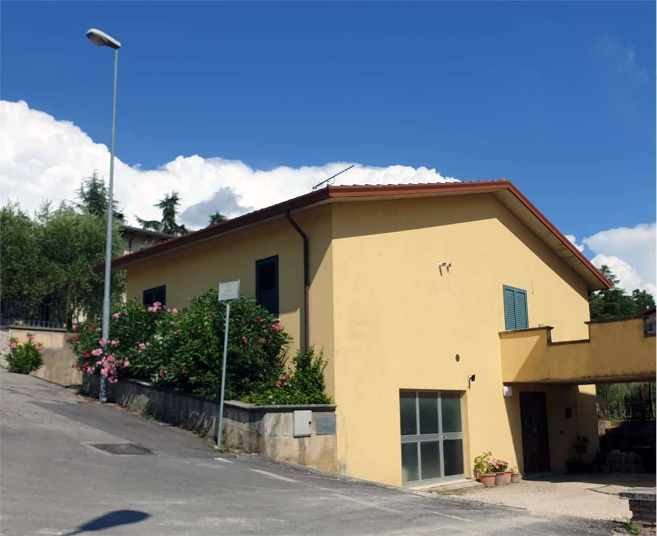 Villa, Valfabbrica