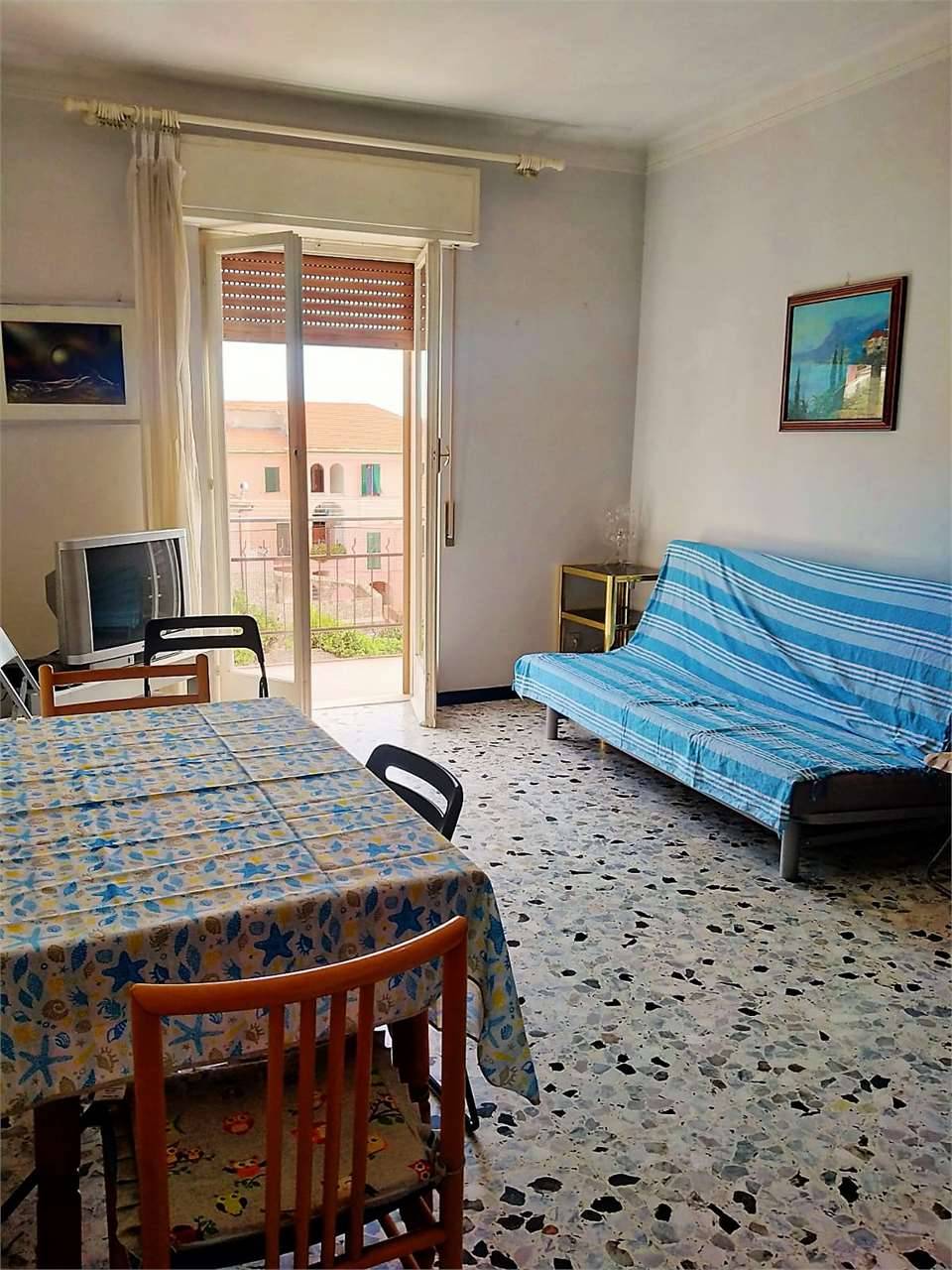 Casa indipendente, San Lorenzo al Mare