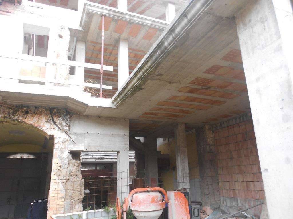 Palazzo - Stabile, Mondragone