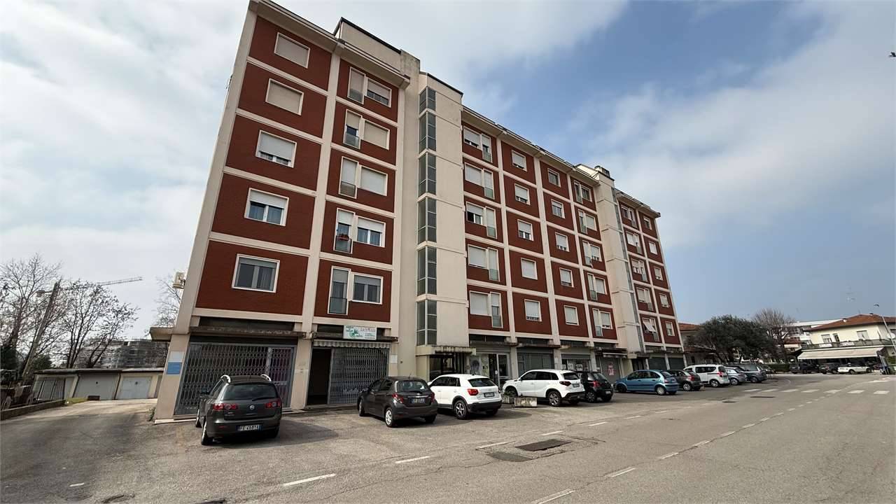 Negozio, Pordenone