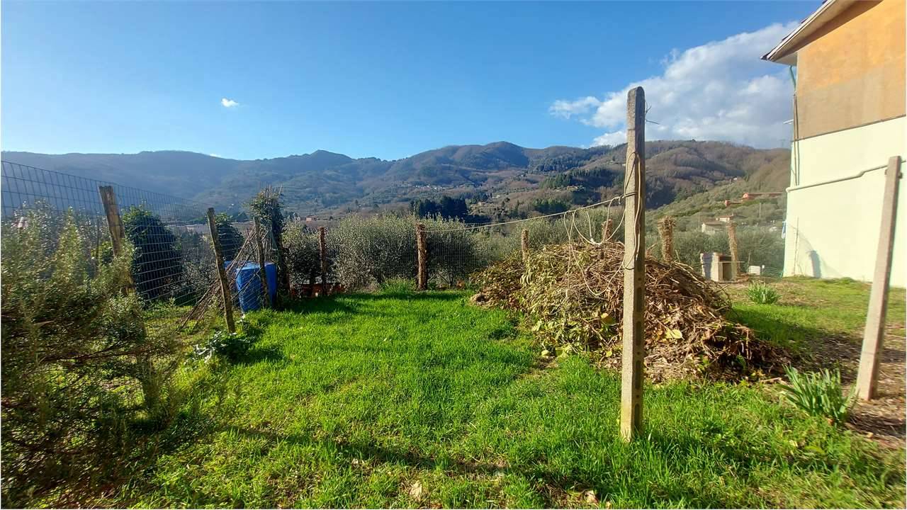 Porzione di casa Cerreto, Borgo a Mozzano