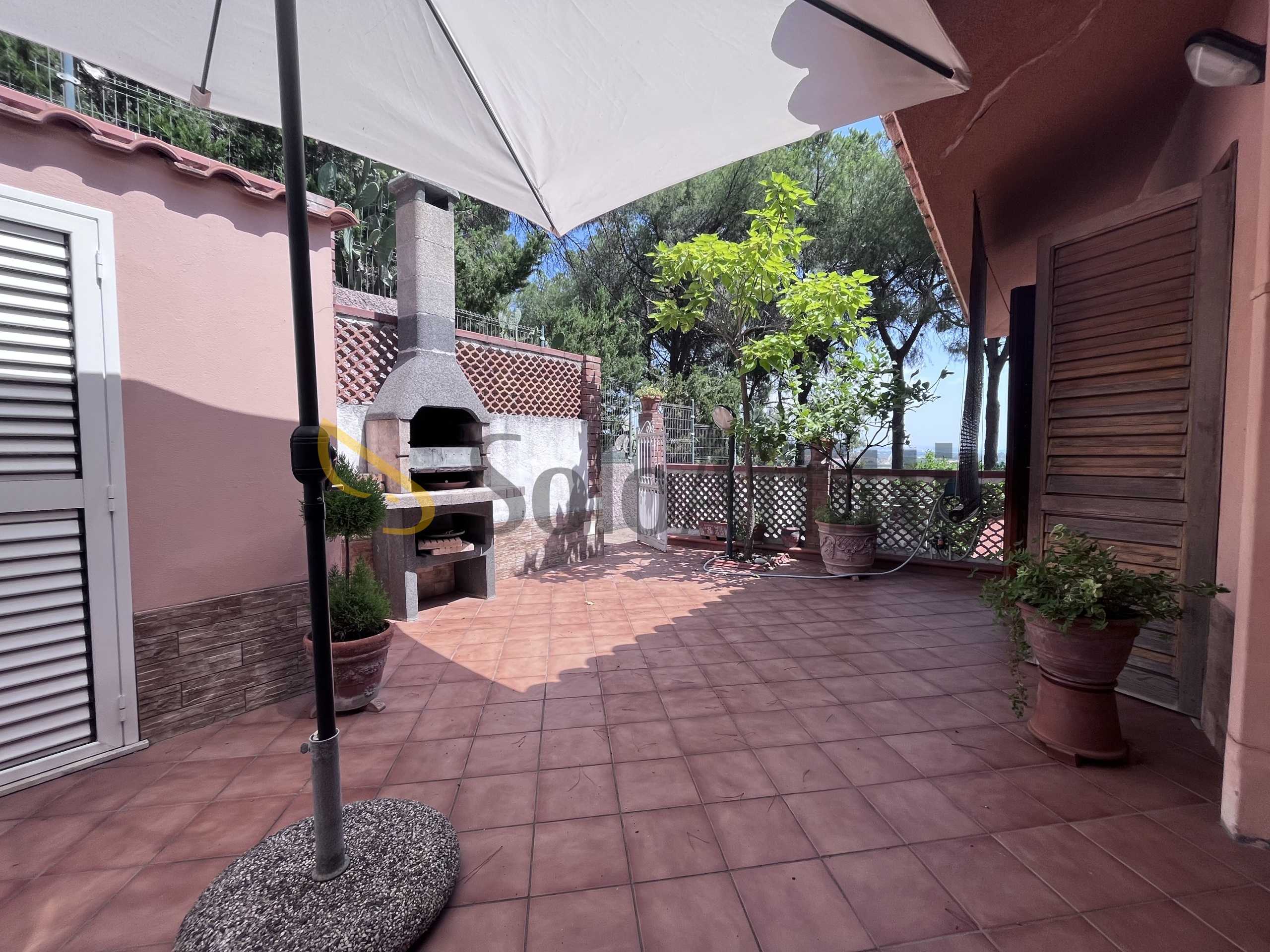 Appartamento Piazzale Elvira Marincola Cattaneo, Stalettì