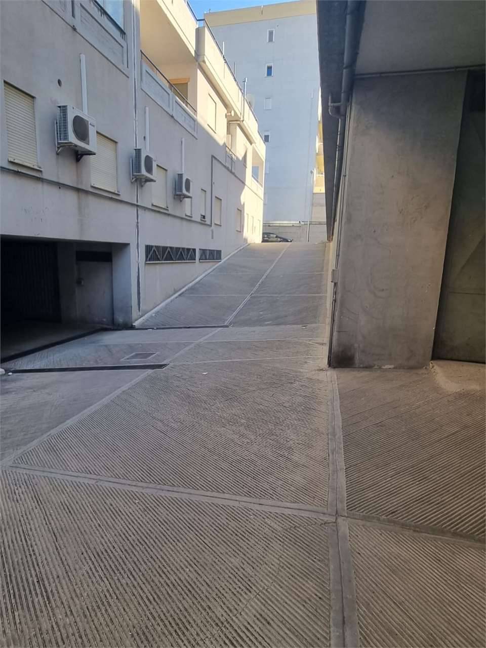 Box - Garage - Posto Auto, Canosa di Puglia