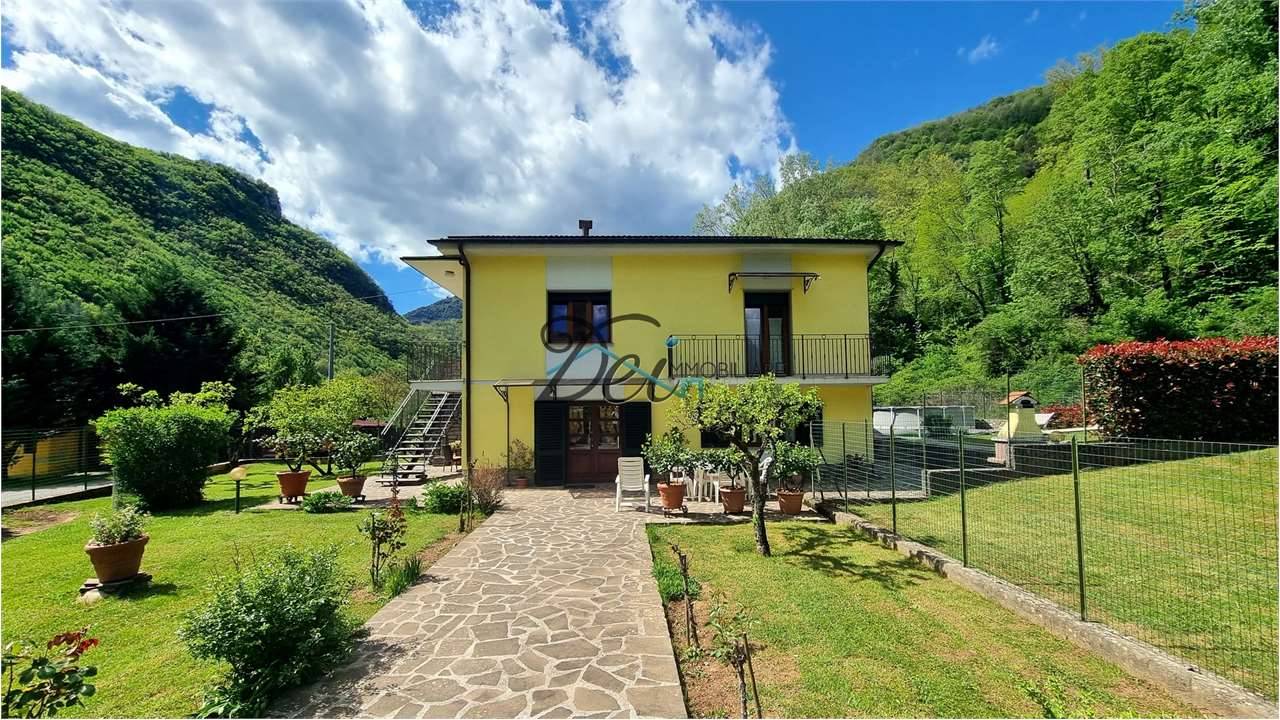 Villa, Bagni di Lucca